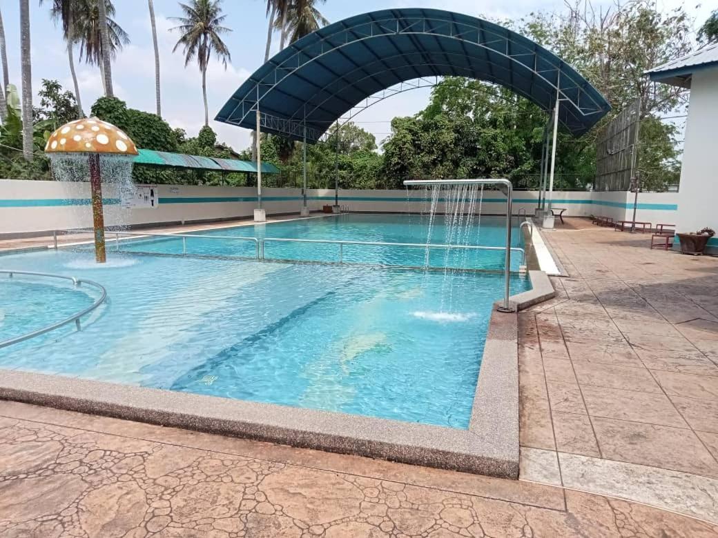 C Hotel Jitra Exterior foto